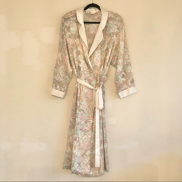 Victoria's Secret Other - Vintage Victoria’s Secret LONG Sheer robe cream L